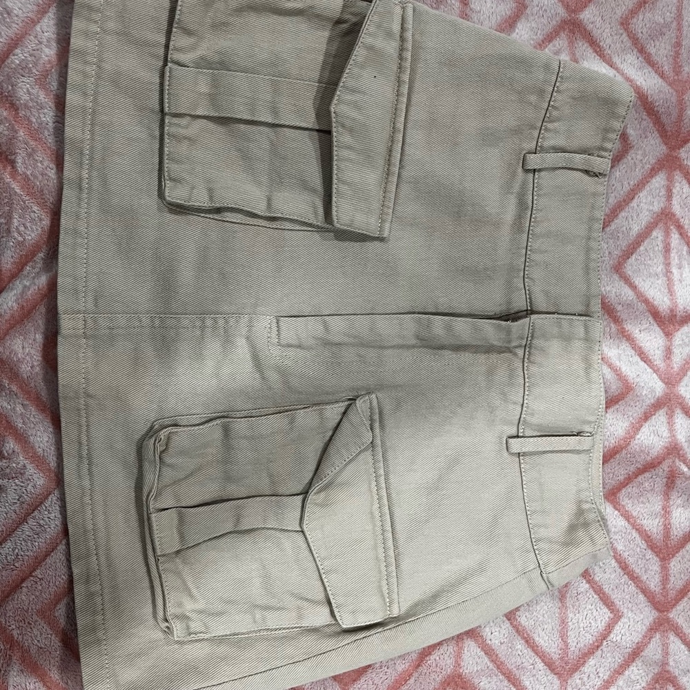 Stylish Tan Mini Skirt with Pockets
